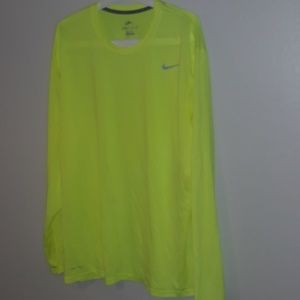 Nike men's ACG long sleeve t-shirt